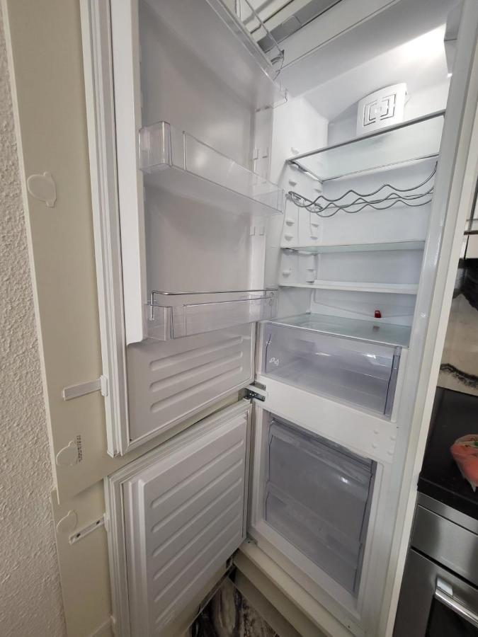 2 Bedrooms Flat + Balcony + Parking At Las Canteras Beach Las Palmas de Gran Canaria Ngoại thất bức ảnh