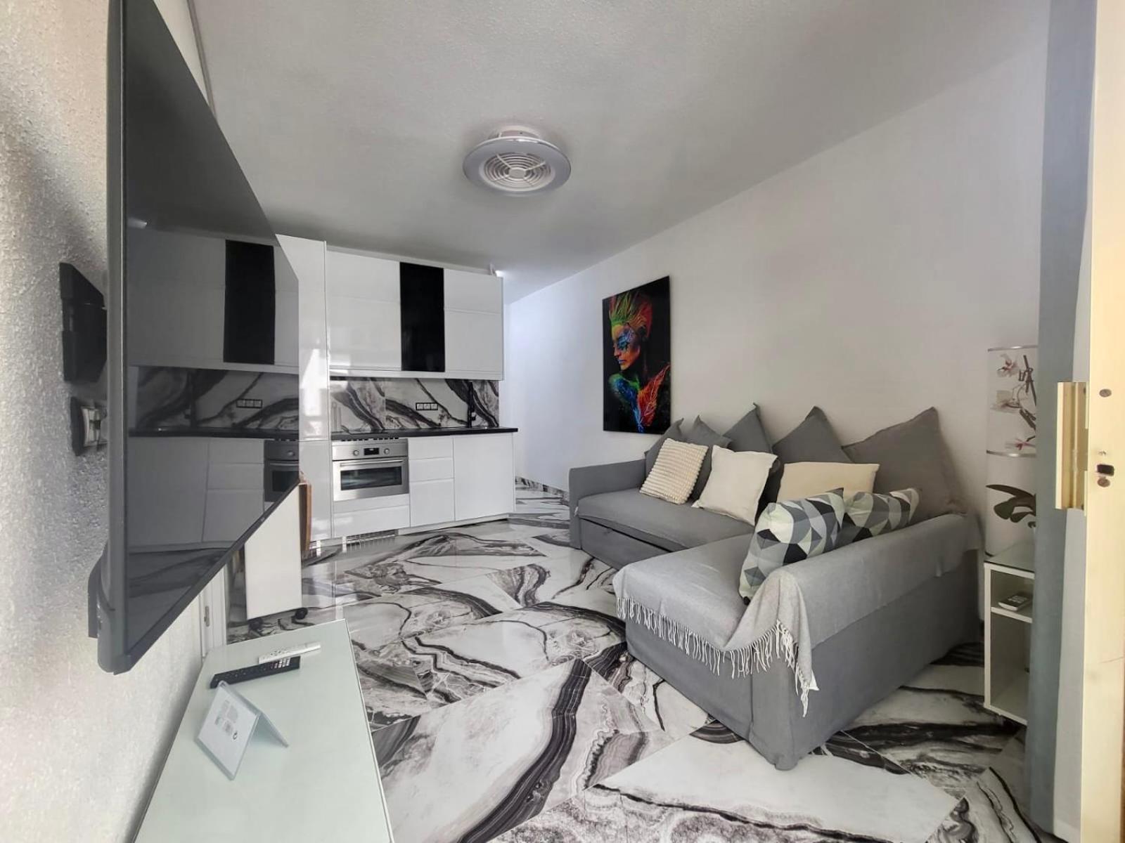 2 Bedrooms Flat + Balcony + Parking At Las Canteras Beach Las Palmas de Gran Canaria Ngoại thất bức ảnh