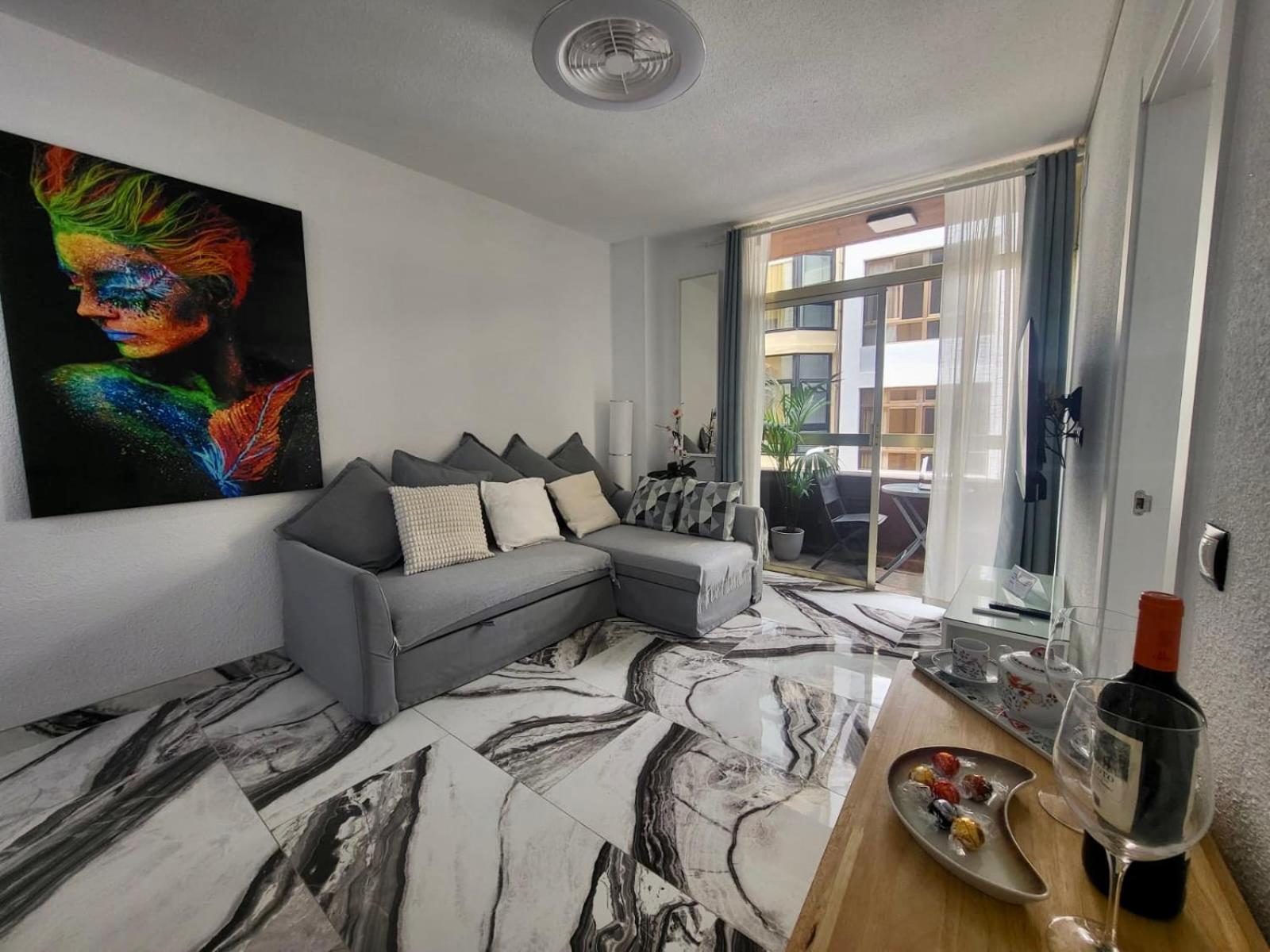 2 Bedrooms Flat + Balcony + Parking At Las Canteras Beach Las Palmas de Gran Canaria Ngoại thất bức ảnh